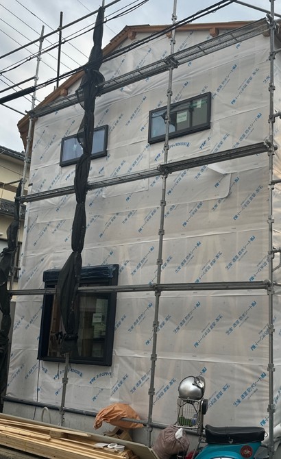 太秦N様邸新築工事　防水紙施工（透湿防水シート）